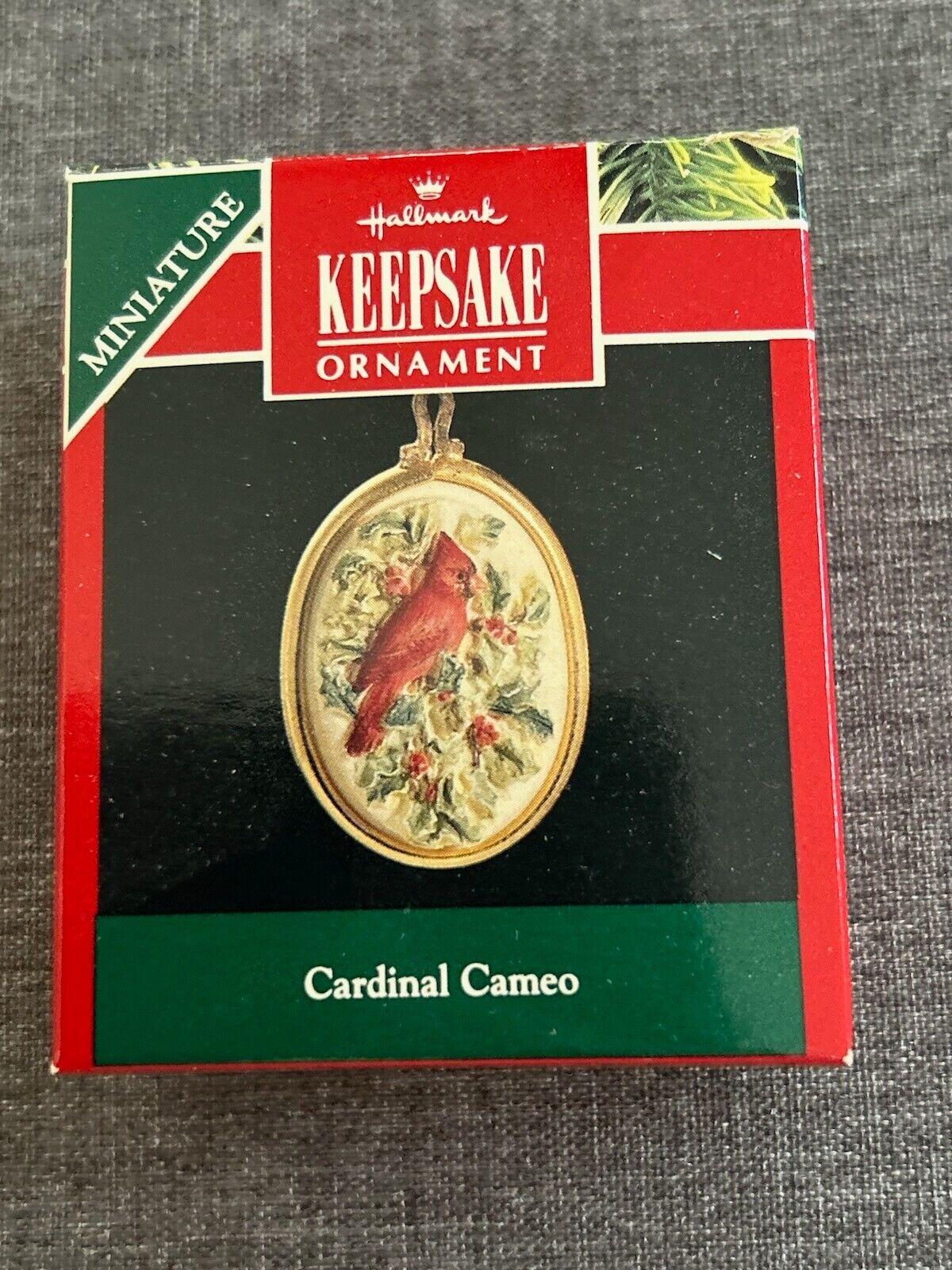 Hallmark Cardinal Cameo Miniature Ornament 1991