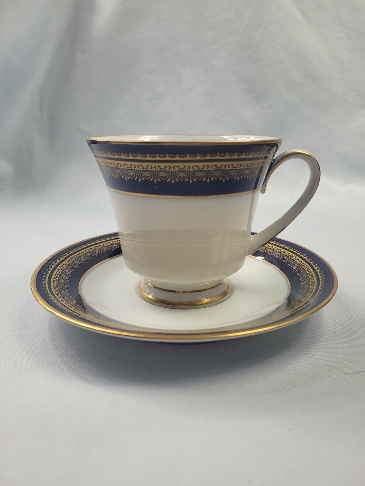 Legacy by Noritake Vienna Pattern #2796 Cups & Saucers Set/4 1978-1993 MINT.  35