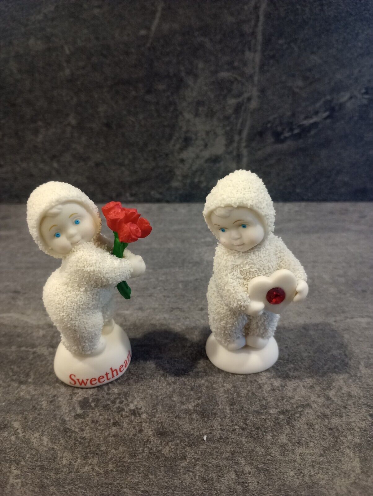 Pair Of Snowbabies Christmas Figurines \