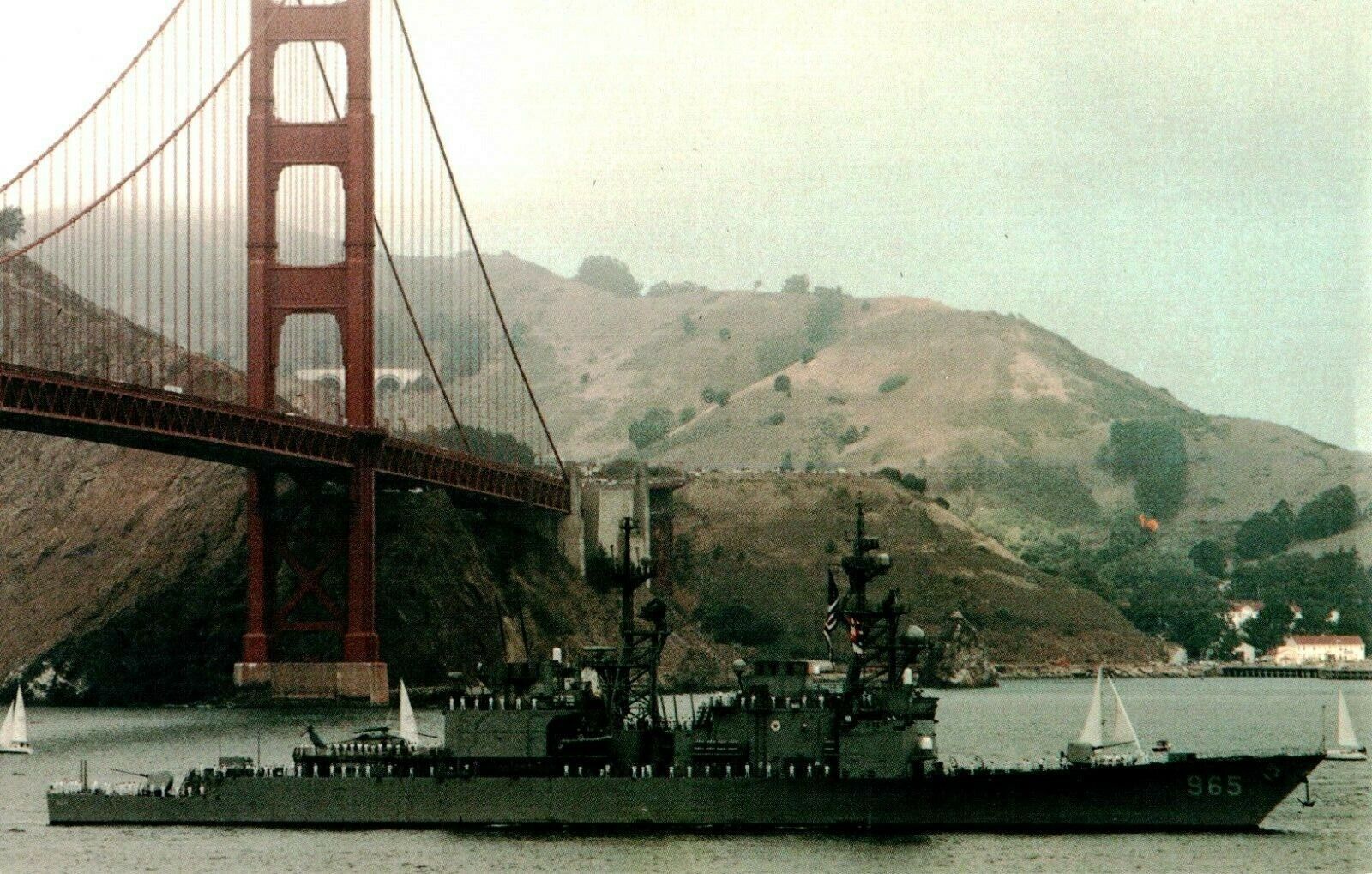 Postcard USS Kinkaid DD-965