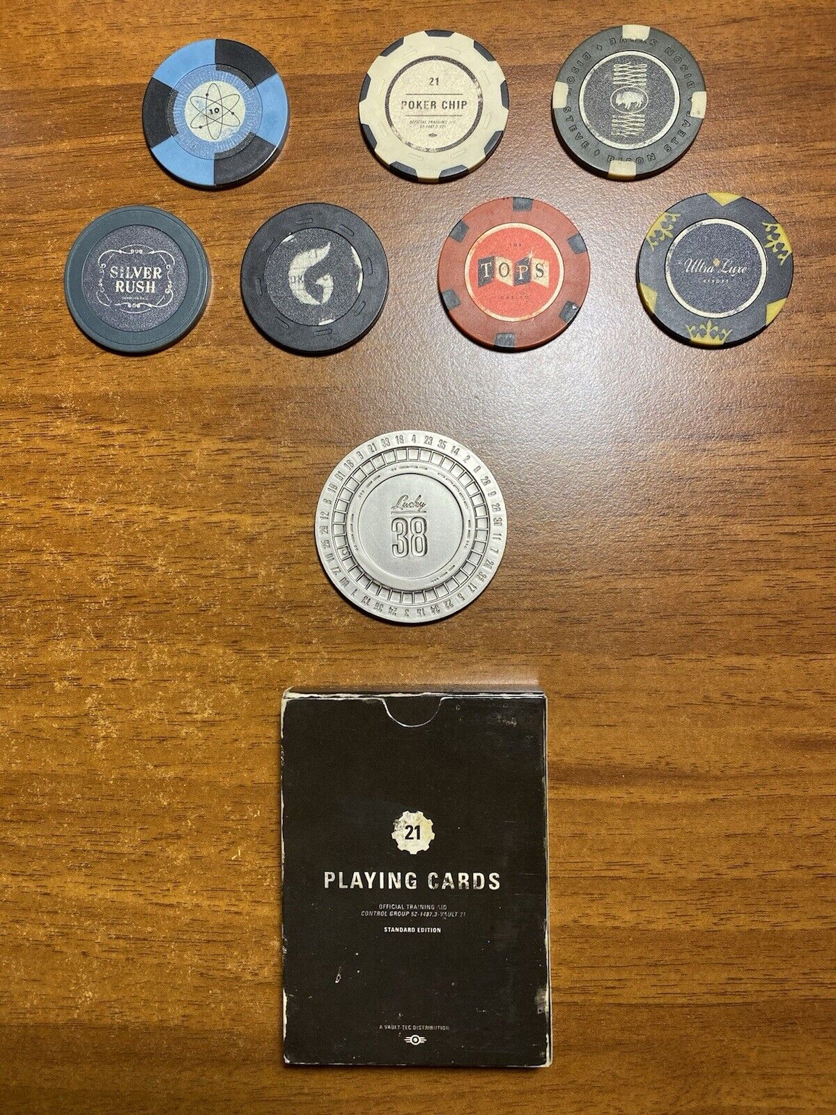 Fallout New Vegas Playing Cards, Casino Chips And Platinum Chip