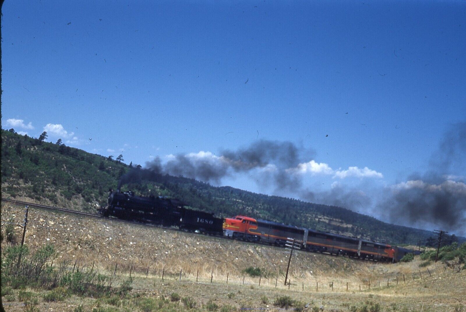 Set of 23 vintage Santa Fe steam/diesel slides  (See detailed description below)