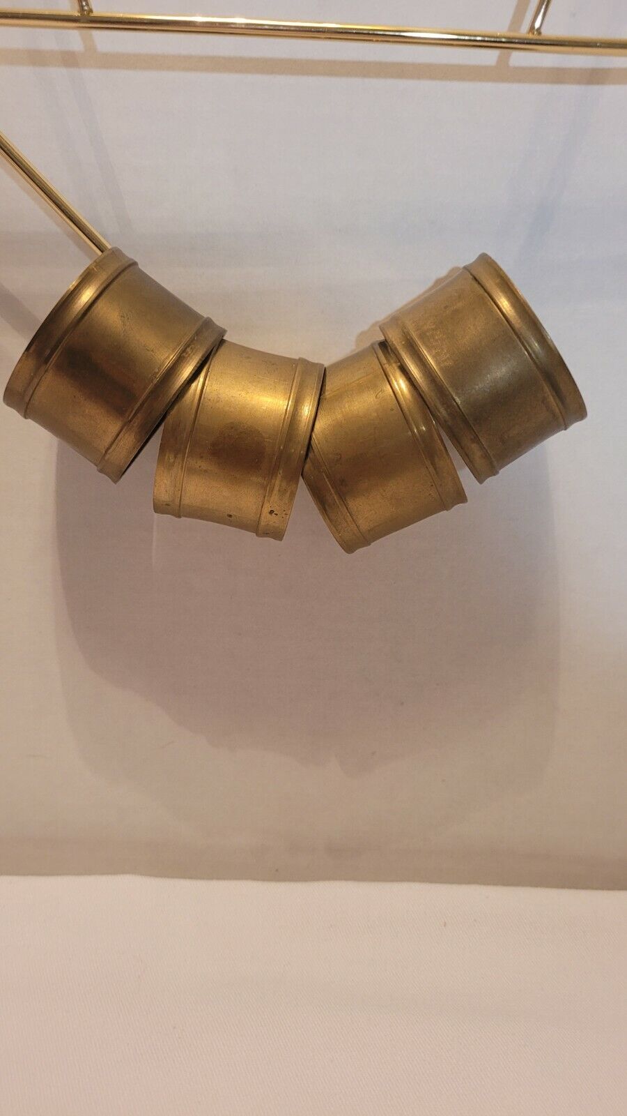 Set of 4 Vintage Traditional Brass Tone Napkin Rings 