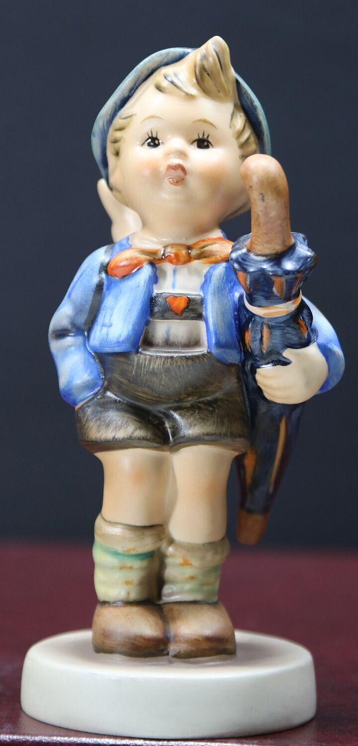 Goebel M.I. Hummel figurine #198 2/0 