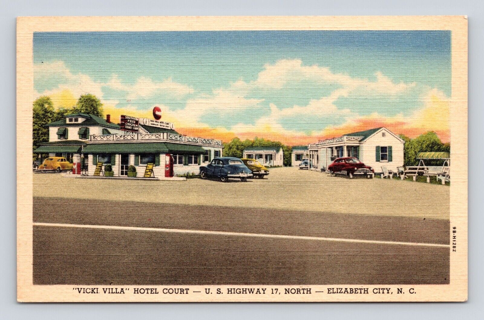 Old Postcard Vicki Villa Hotel Colonial Cabins Steam Heat Restaurant Gas Pumps