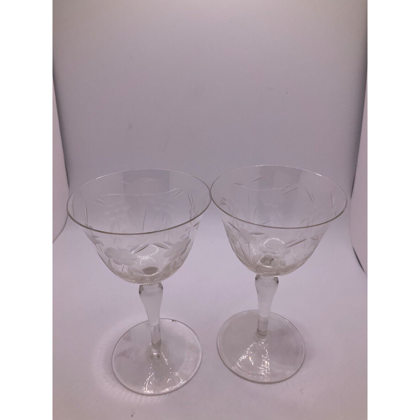 Gorgeous Set of 2 Etched Floral Crystal Wine Glasses - Elegant Stemware
