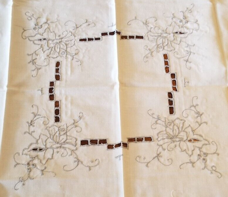 Tablecloth Embroidered & Cut Out Ivory & Gray Cotton Vintage 32x31