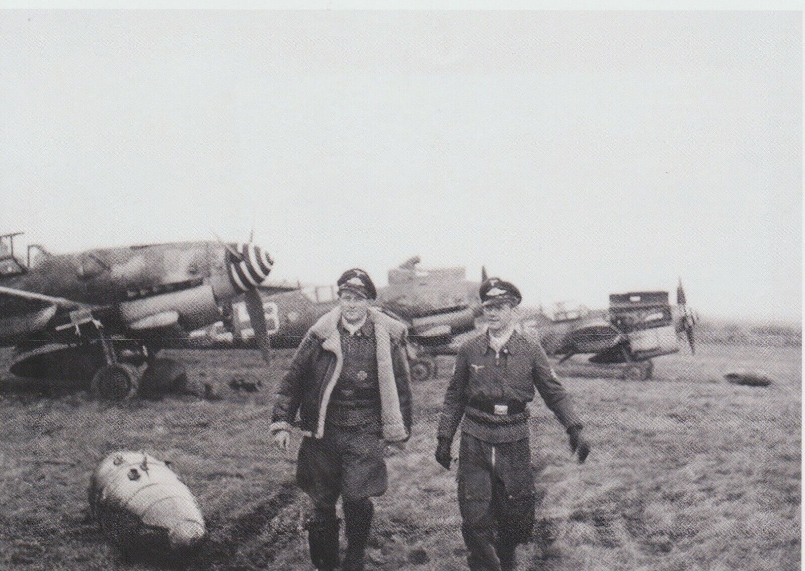 OFw Muller and Fw Blume of Luftwaffe 4/JG27 with their BF109G-6s WW2 4x6**