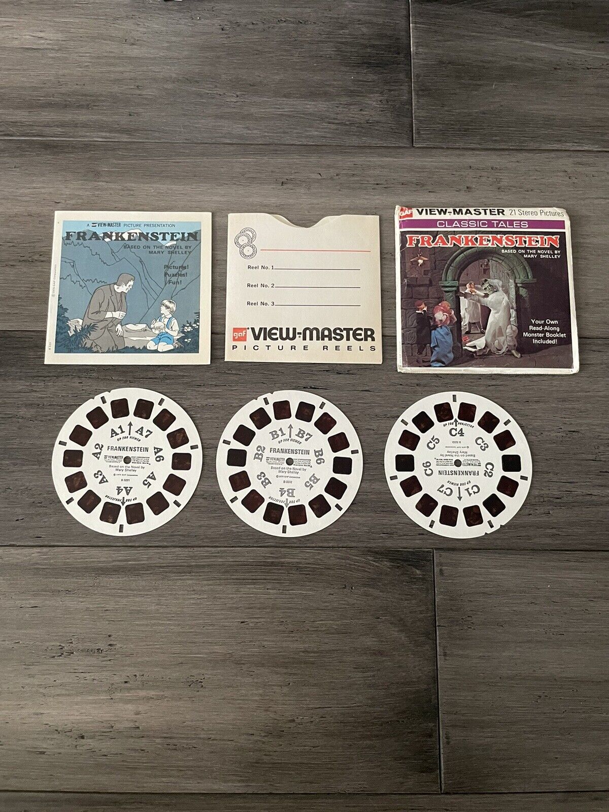 Vintage 1976 View-Master FRANKENSTEIN Novel By Mary Shelley 3-Reel Packet B323