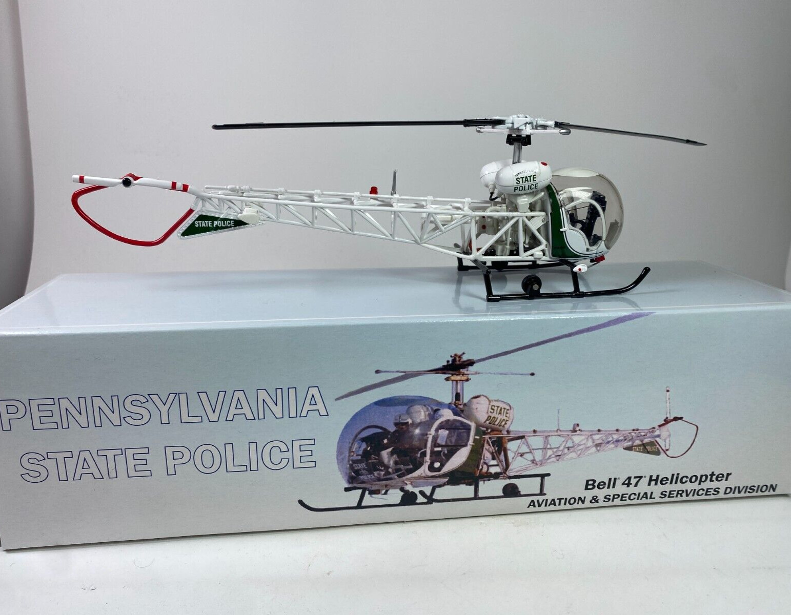 Pennsylvania State Police Bell 47 Helicopter Limited Edition First Response 1:43