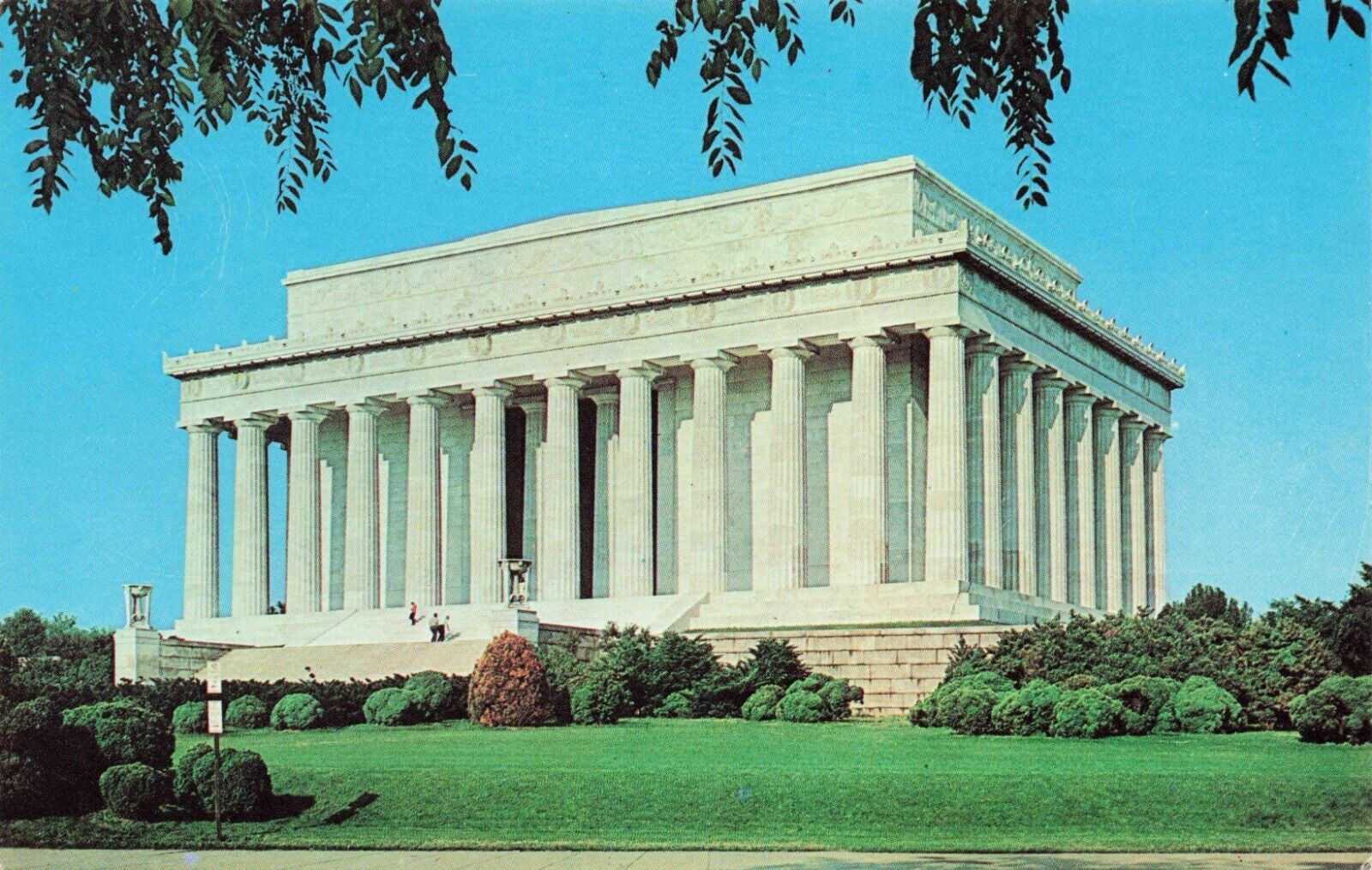 Postcard Lincoln Memorial, Washington D. C. Chrome Vintage