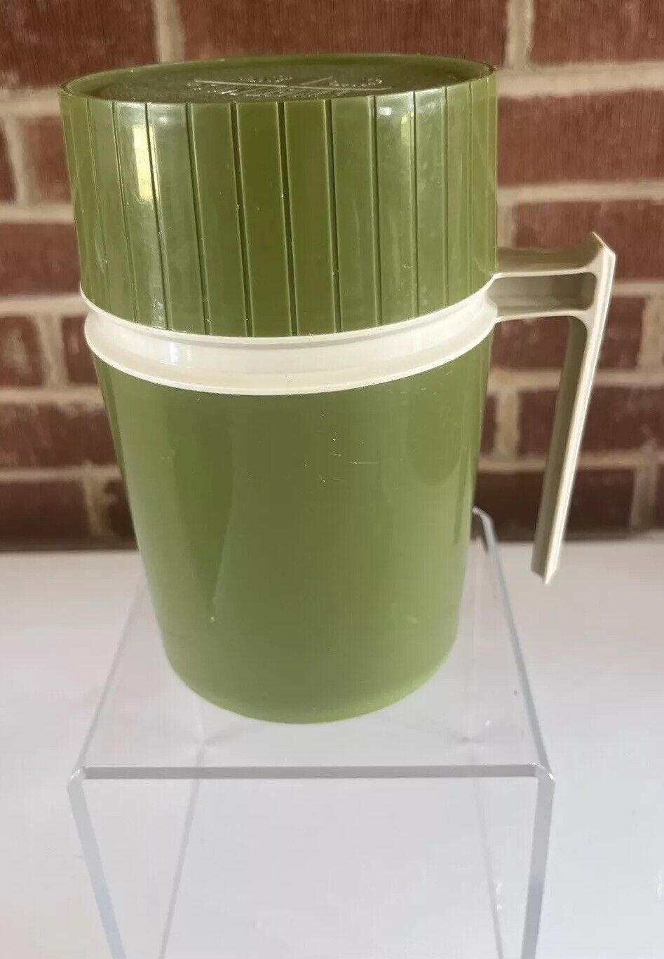 Vintage Avacado Green 70’s Thermos 10 Ounce With Handle Very Good Condition