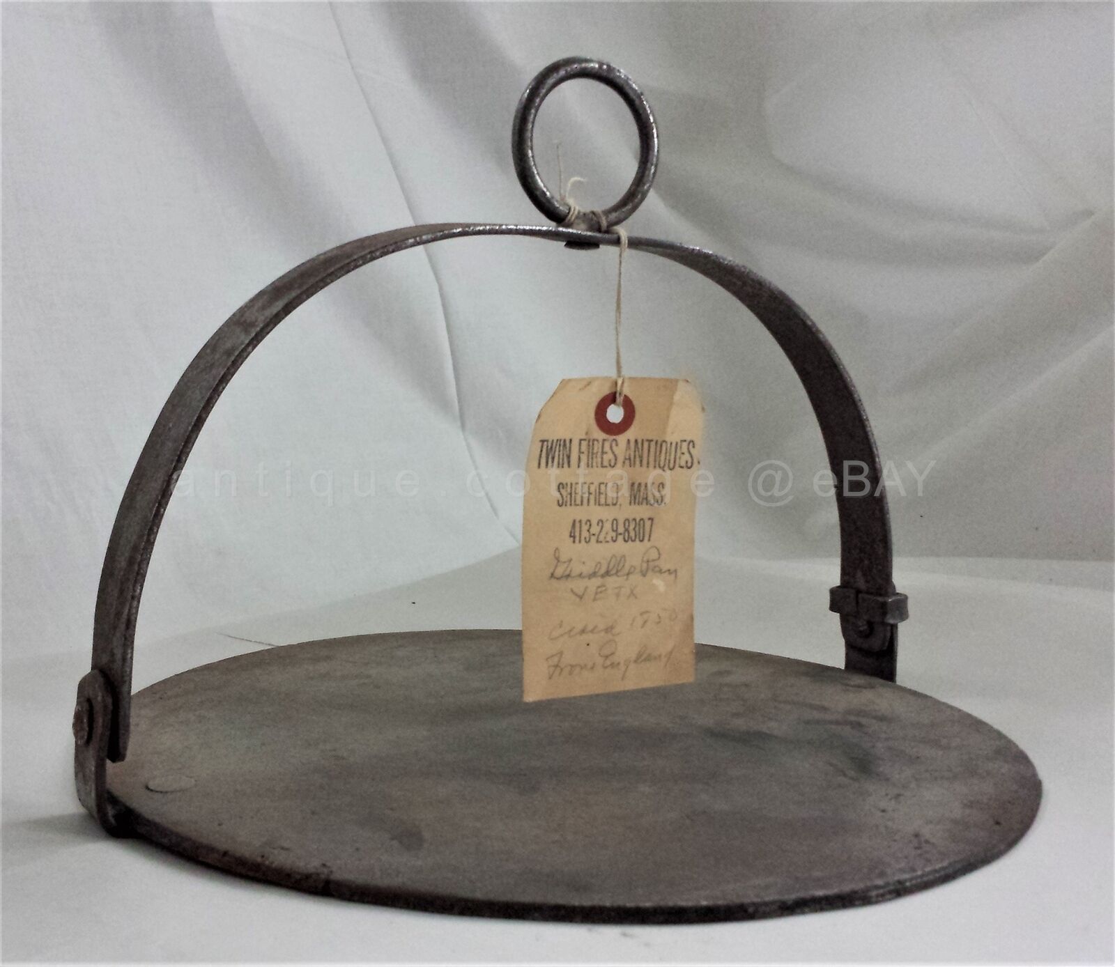 1750 antique GRIDDLE PAN WROUGHT IRON england heavy camp fireplace early cake