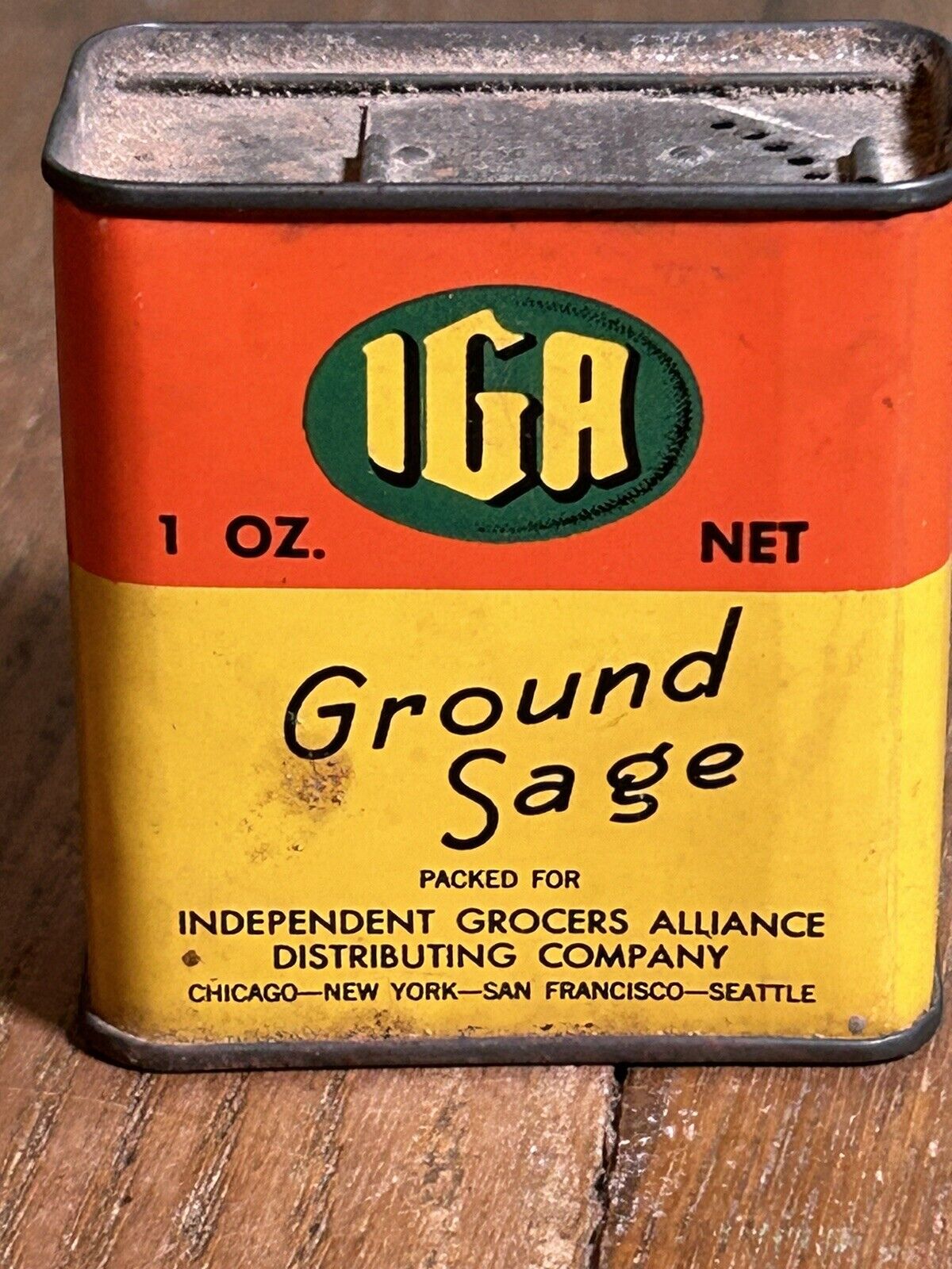 vintage IGA Ground Sage spice tin 1 oz empty nice kitchen advertising colectible