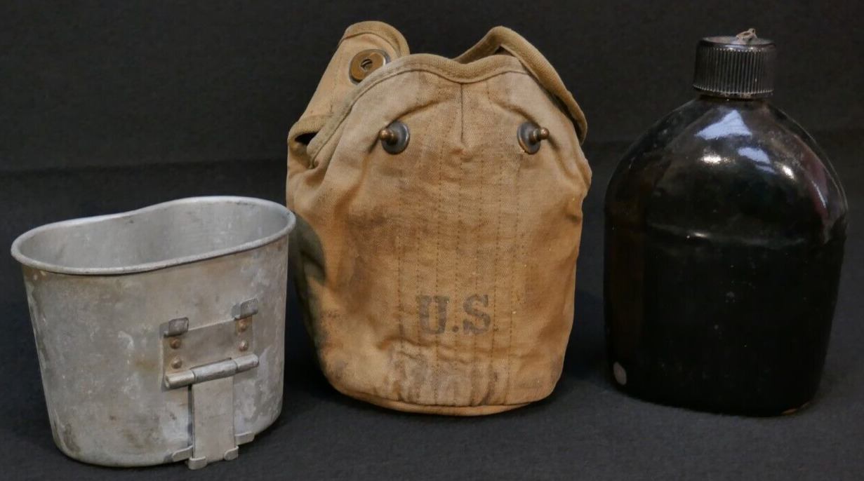 WWII US Army USMC M1942 Canteen Black Porcelain, Cover HS Co 1942 & Cup SE 1943