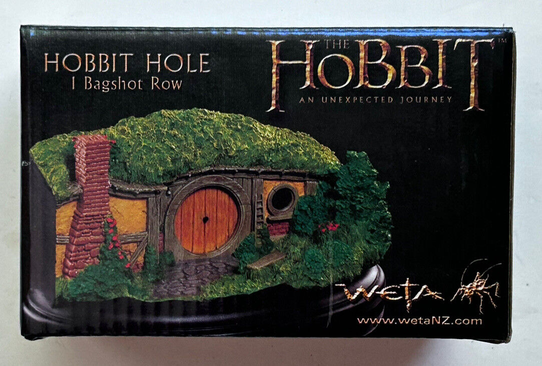 WETA Collectibles LOTR The Hobbit Hole 1 Bagshot Row Miniature Diorama Statue