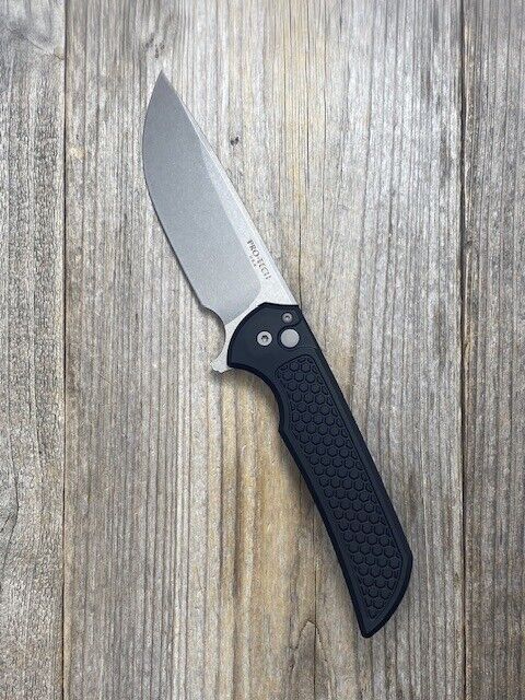 Pro-Tech Knives MX105 Mordax - SW MAGNACUT Drop Point - Honeycomb Textured Black