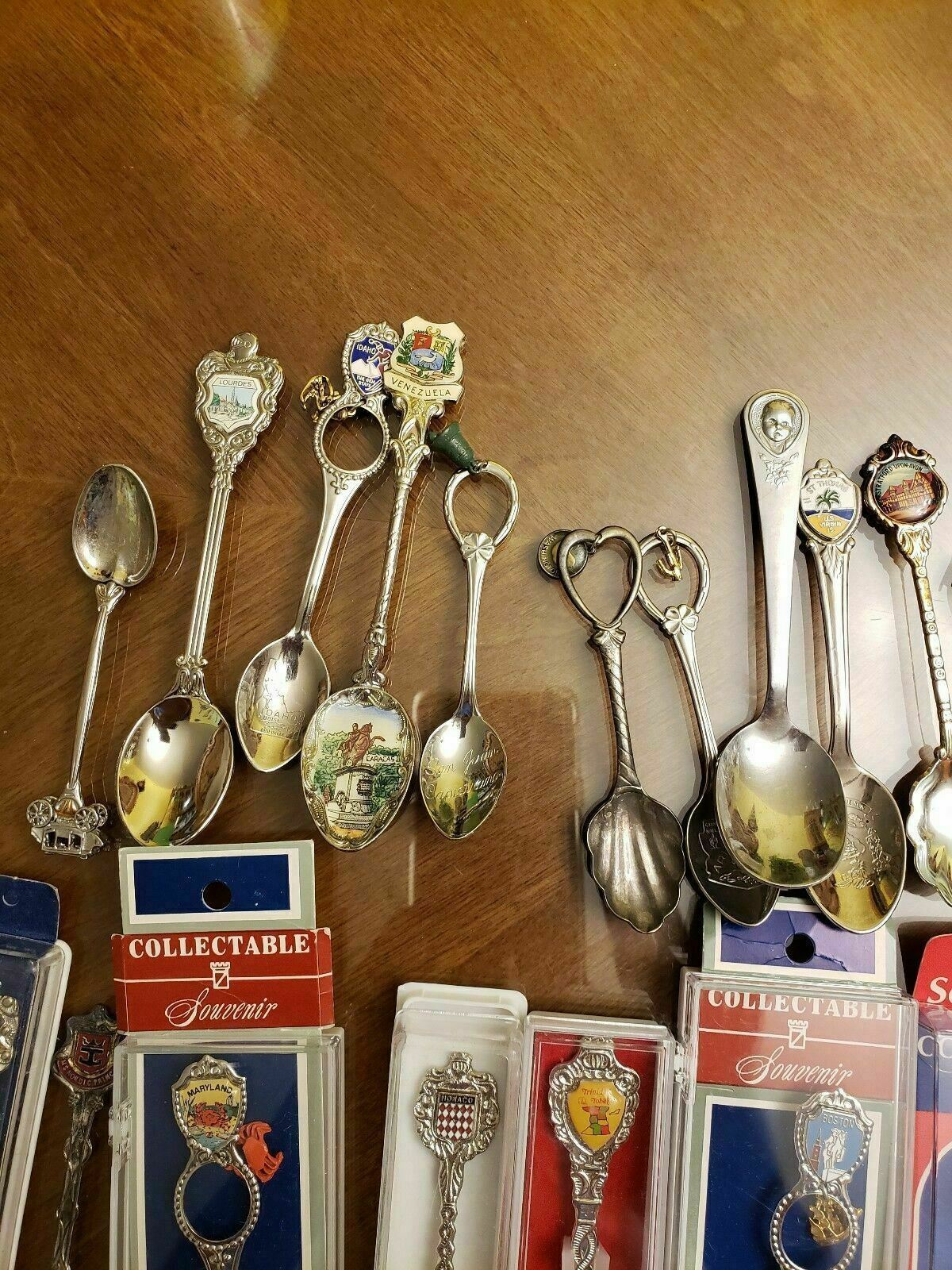 Collector Souvenir Spoon Collection Lot of 29 Silverstone USA State Foreign