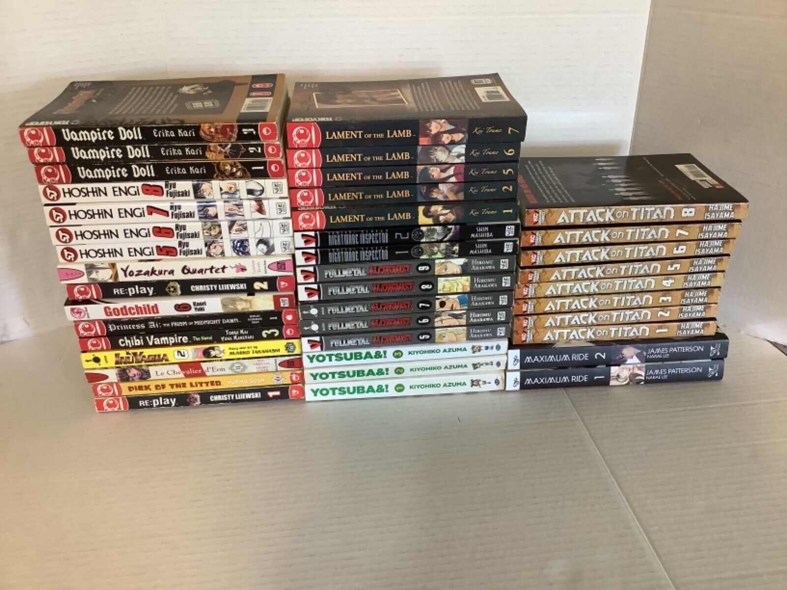Huge Manga Books Lot of 41 FullMetal Alchemist/Attack on Titan/Yotsuba/etc. READ
