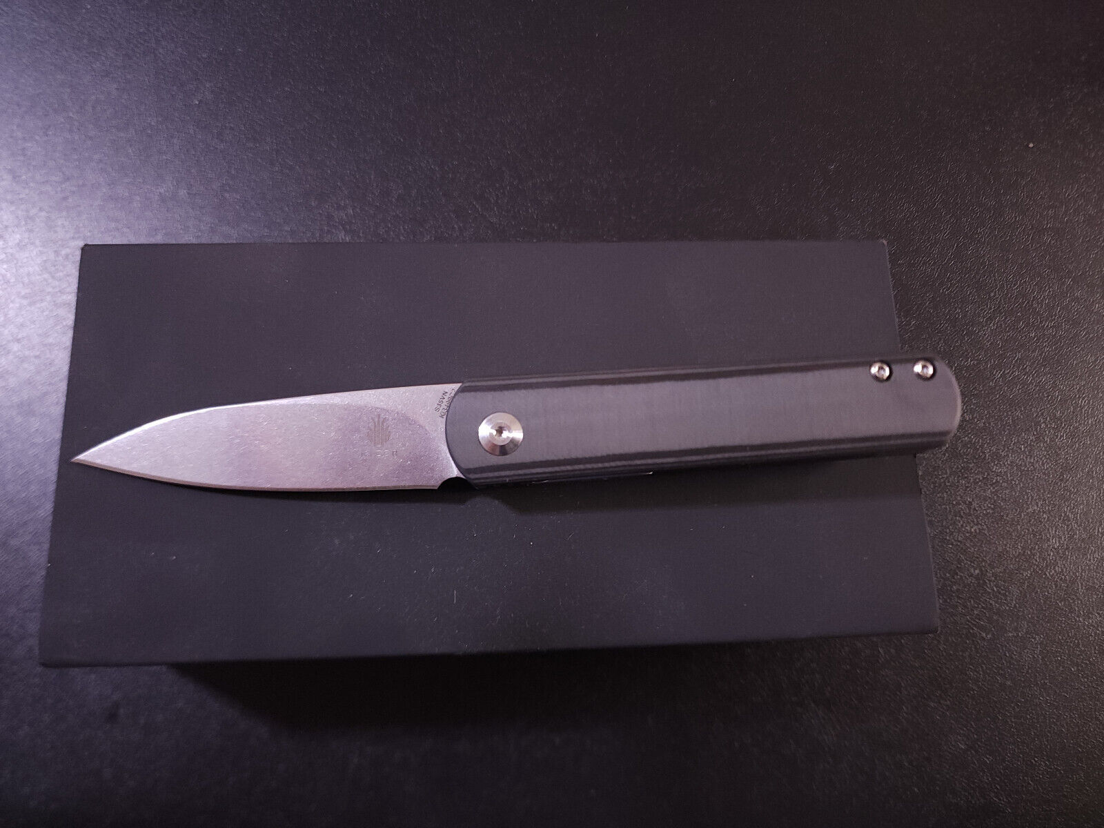 Kizer Cutlery Ki3499C2 Feist Front Flipper Knife S35VN Carbon Fiber