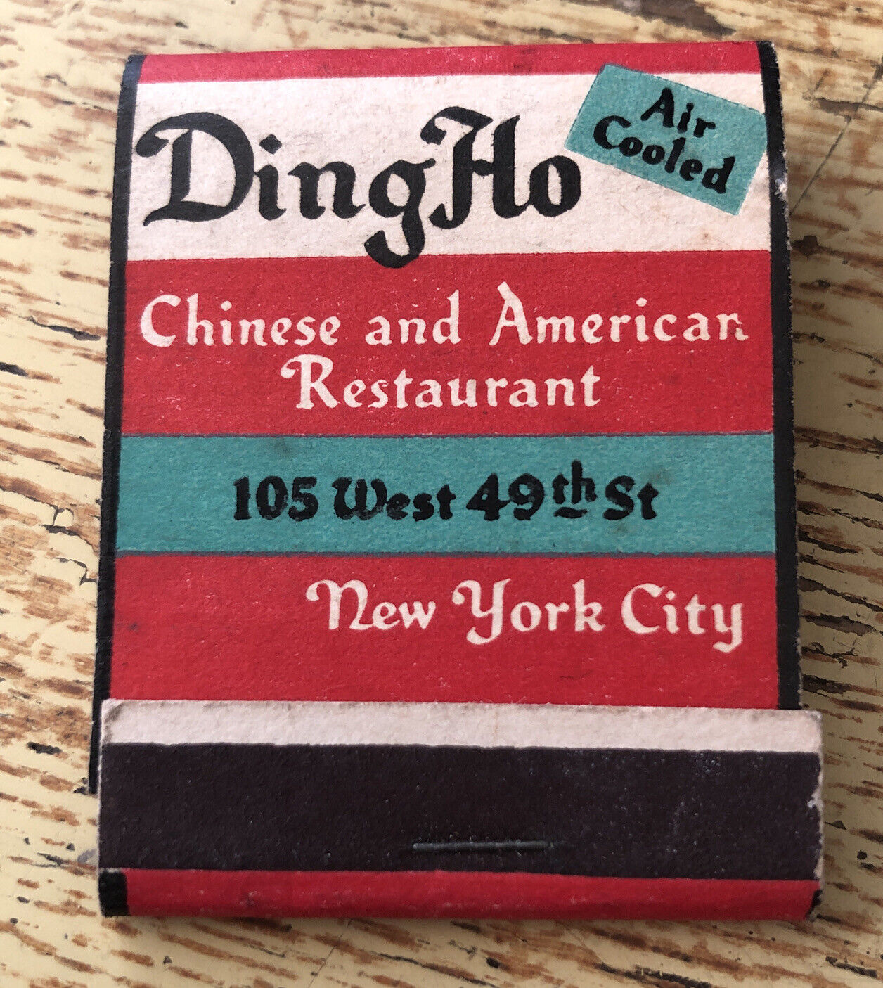 1940s Unstruck Ding Ho Chinese American Restaurant New York City Matchbook