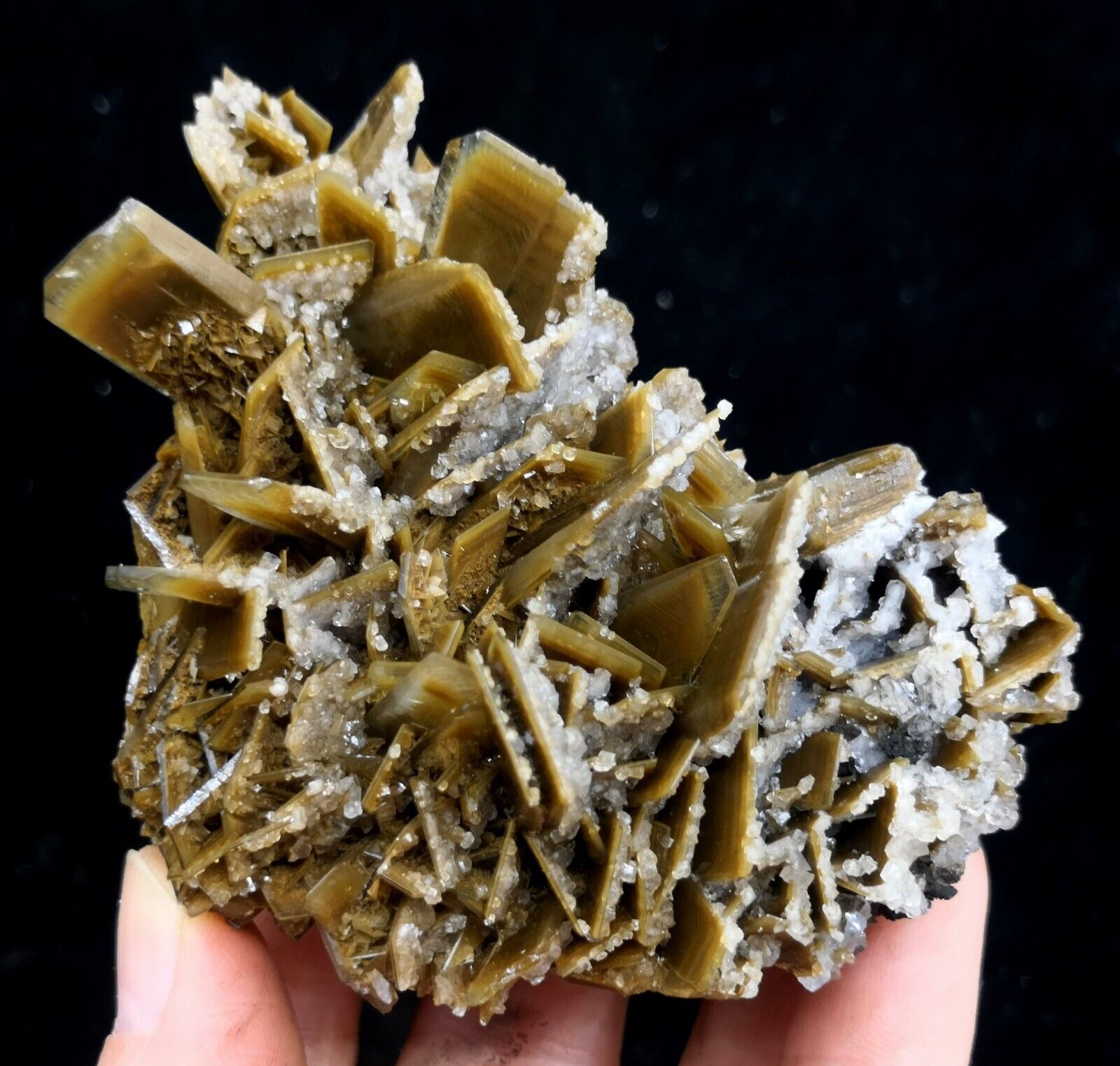 New find 83mm 224g Calcite on Barite, Natural Mineral Specimen from China