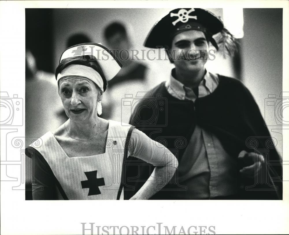 1988 Press Photo Ruth Wendy Lehr & John Vergilii, Lyric Opera Cleveland