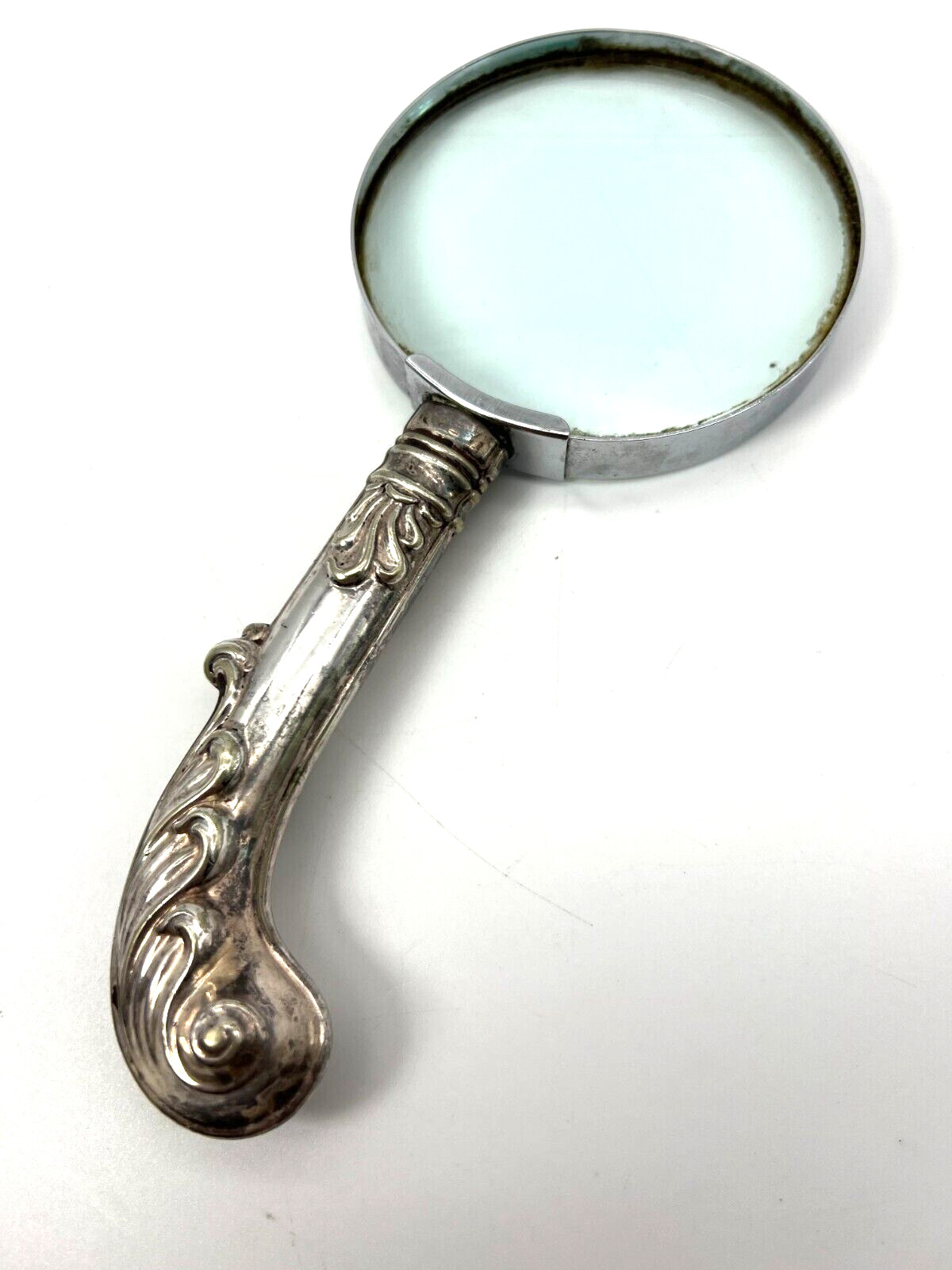 Victorian  Magnifying Glass With Antique English  Silver Plate Handle