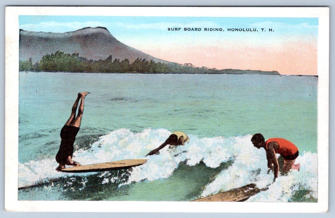 1920's SURF BOARD RIDING SURFING HAWAII TERRITORY ISLAND CURIO CO POSTCARD