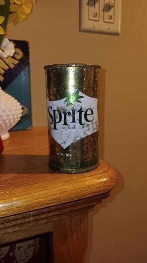 vintage Sprite soda can