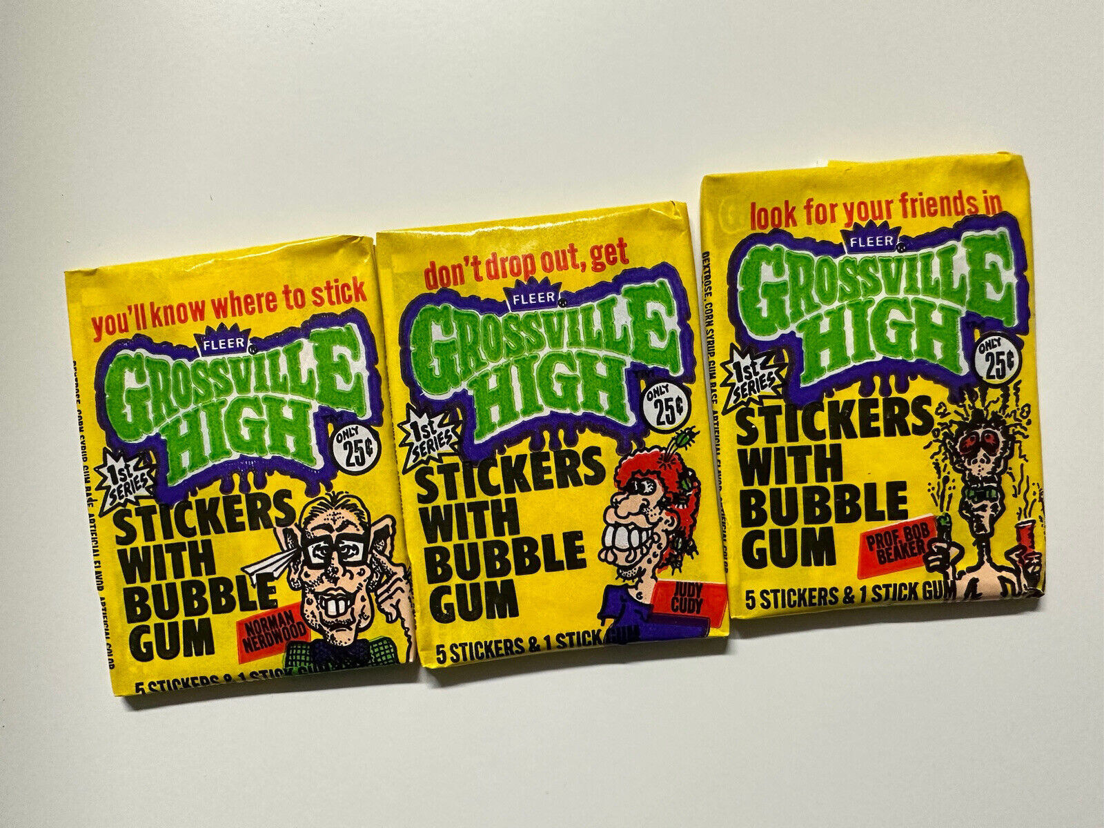 Grossville High WAX PACK (1986) Fleer 5 STICKERS + Gum 1ST SERIES Vintage SEALED