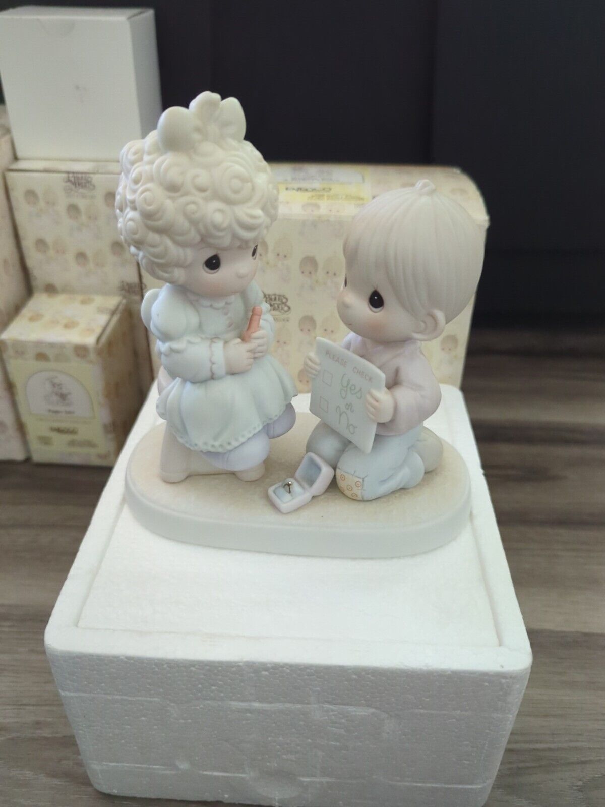 Precious Moments figurines Wishing You A Perfect Choice with box