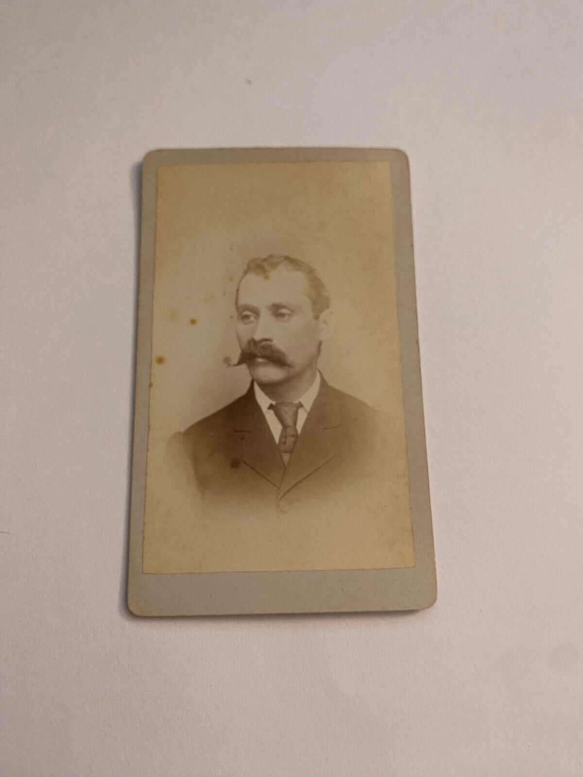 Unidentified Dapper Moustache Gentleman Postbellum CDV Photograph Photo