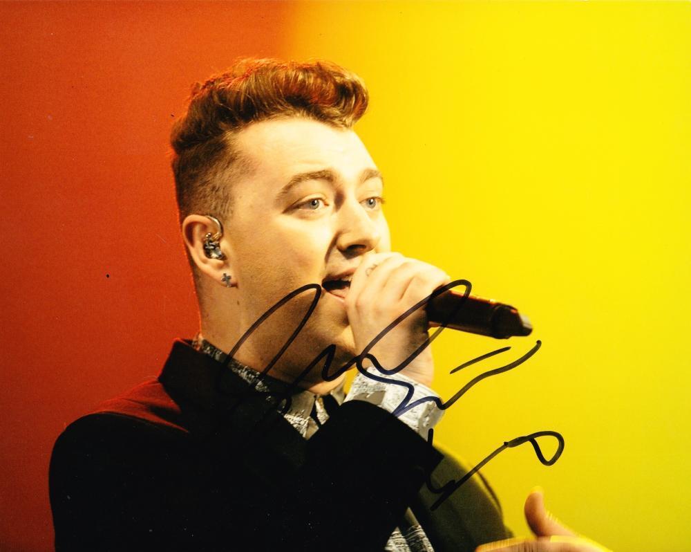 SAM SMITH SIGNED 8X10 PHOTO AUTHENTIC AUTOGRAPH PROOF STAY WITH ME COA A