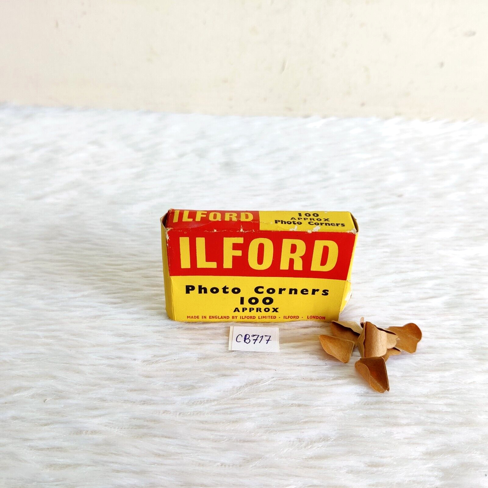1940 Vintage ILFORD Photo Corners Advertising Cardboard Box Unused England CB717