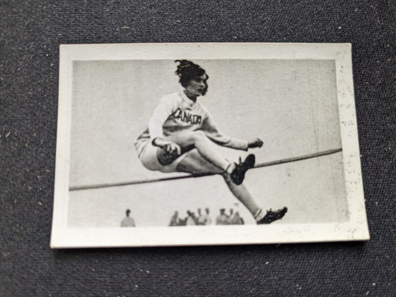 1932 Bulgaria Sport-Photo Card # 14 Ethel Catherwood - Track & Field (EX)