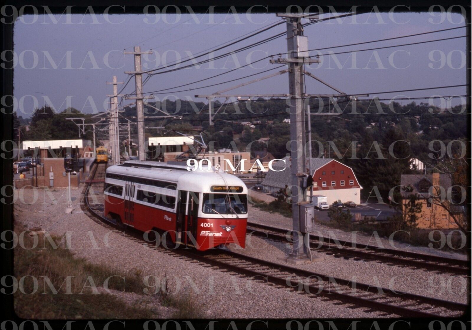 PAT TRANSIT. PCC CAR #4001. Pittsburgh (PA). Original Slide 1985.