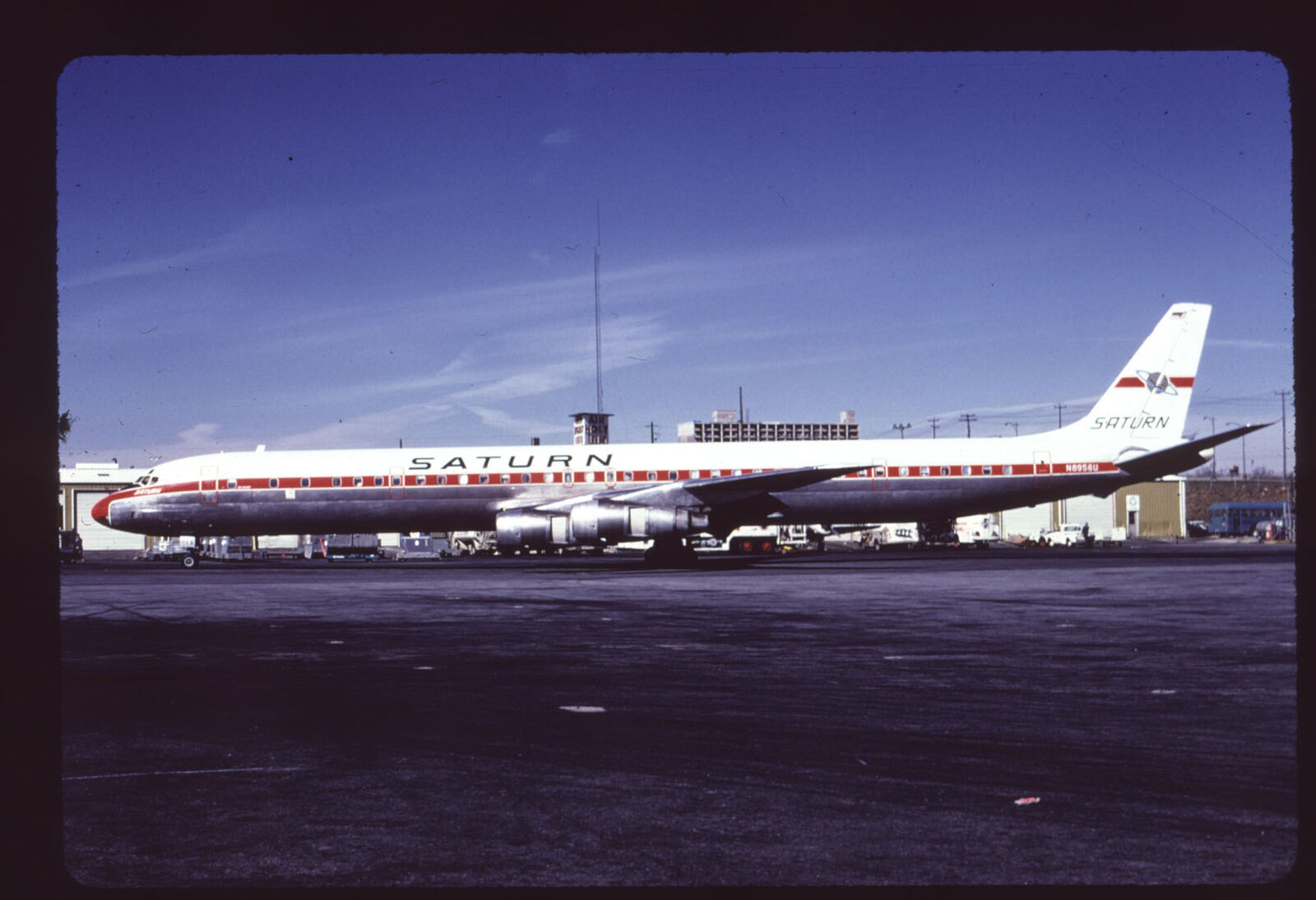 Dupe 35mm airline slide Saturn Airways DC-8-61CF N8956U [3121]