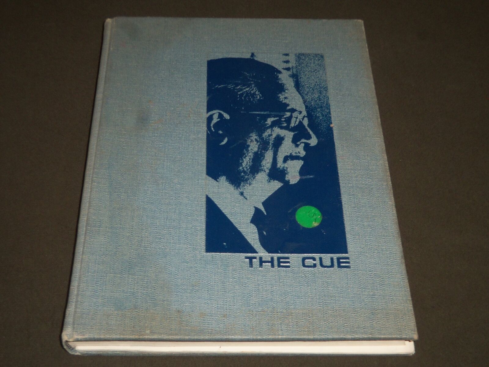 1963 THE CUE ALBRIGHT COLLEGE YEARBOOK - READING, PA - NICE PHOTOS - YB 980