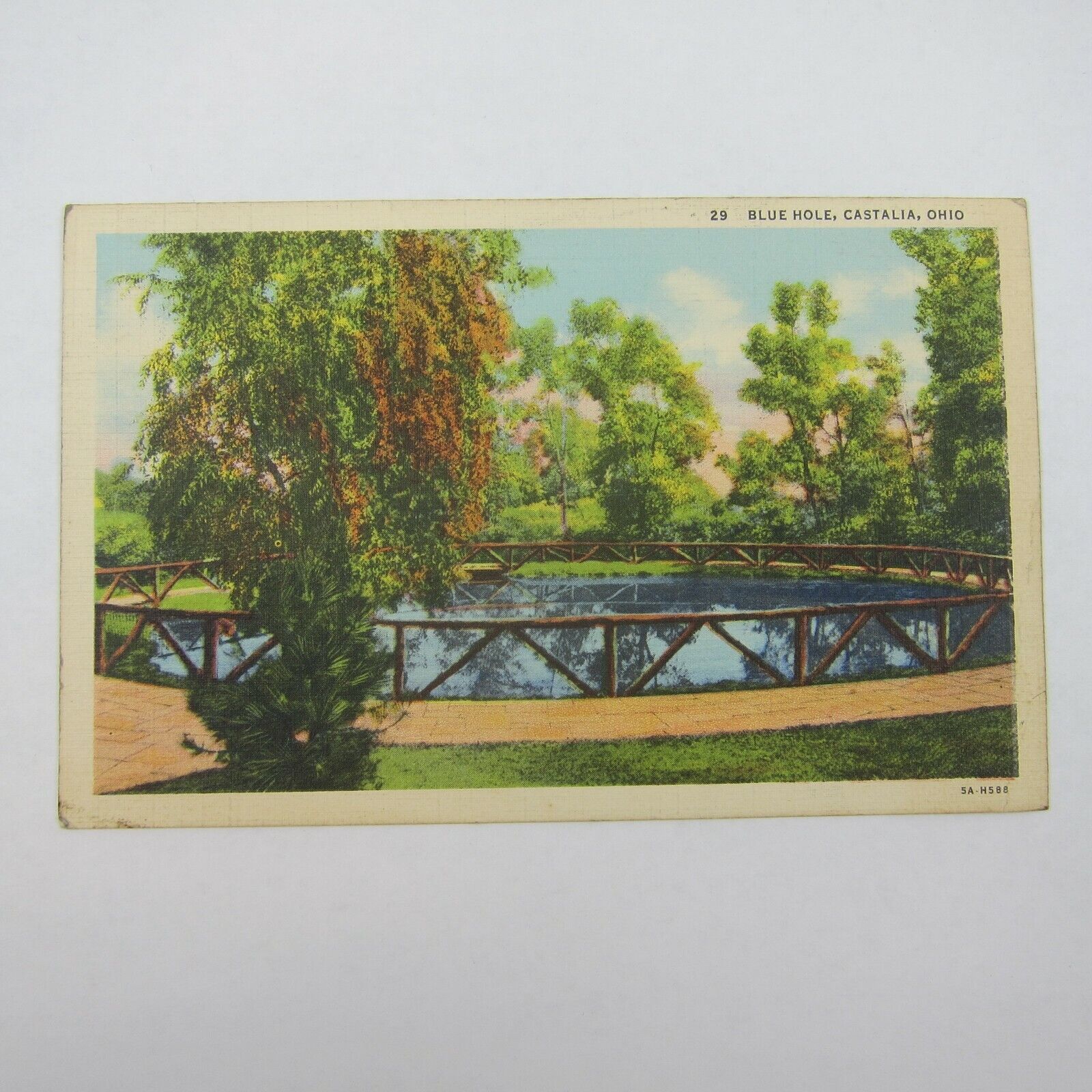 Vintage 1941 Linen Postcard Castalia Blue Hole Spring Landmark Sandusky Ohio