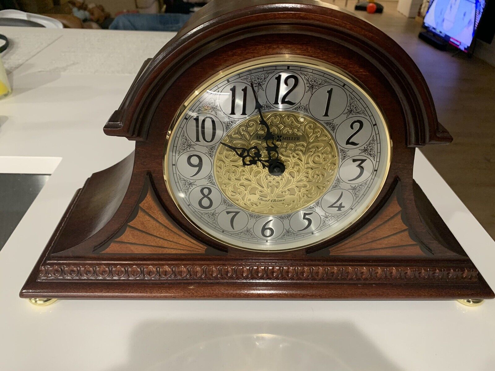 Howard Miller Grant Mantle Clock 630-181