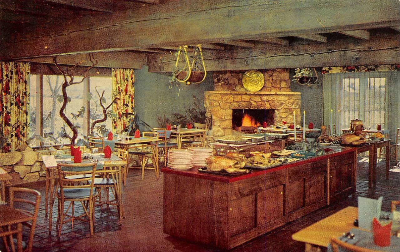 RICK'S RANCHO Dining Room SANTA MARIA Santa Barbara Co c1950s Vintage Postcard