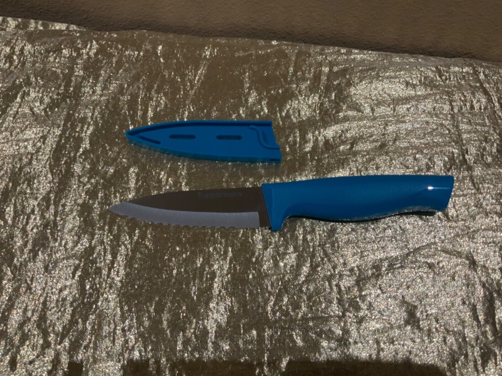 Tupperware New Beautiful Sierra Knife Peacock Color 10cm blade