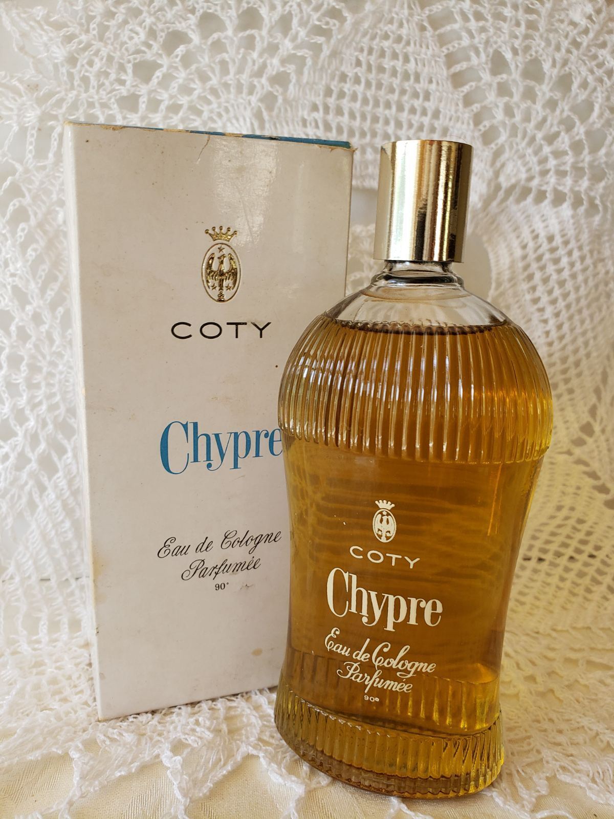 COTY CHYPRE EAU DE COLOGNE 250 ml 8.5 OZ Rare Vintage  Bottle / Formula perfume
