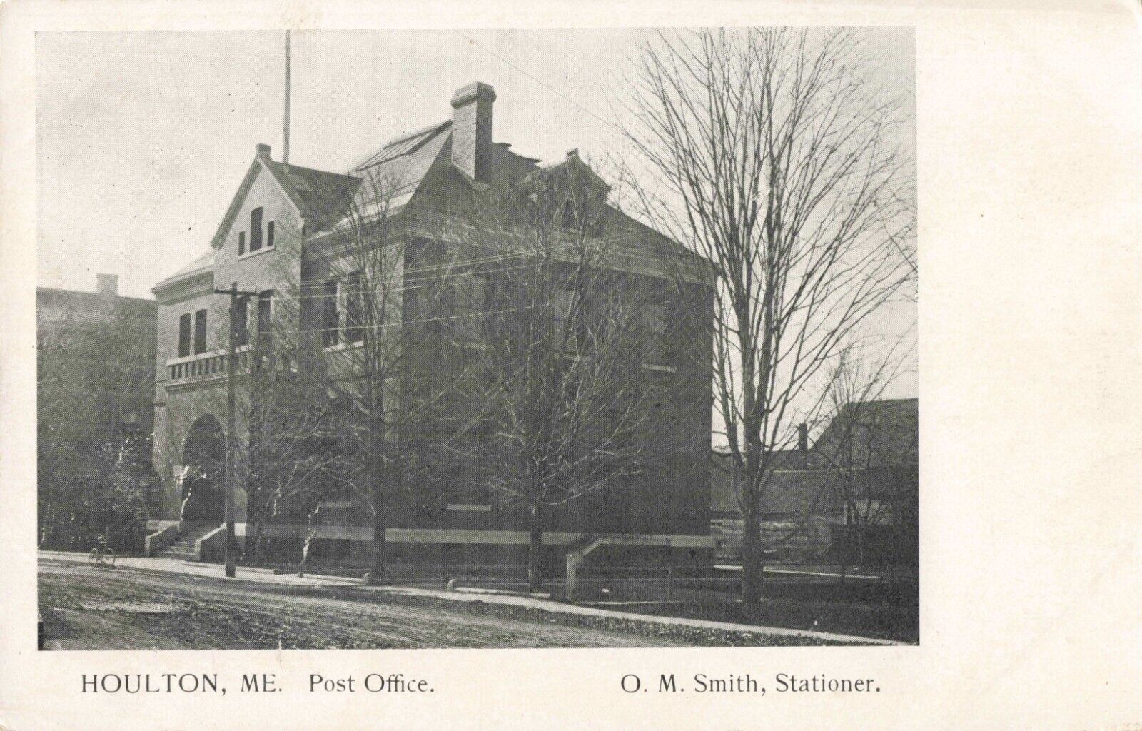 Houlton ME Maine, Post Office, O.M. Smith Stationer, Vintage Postcard