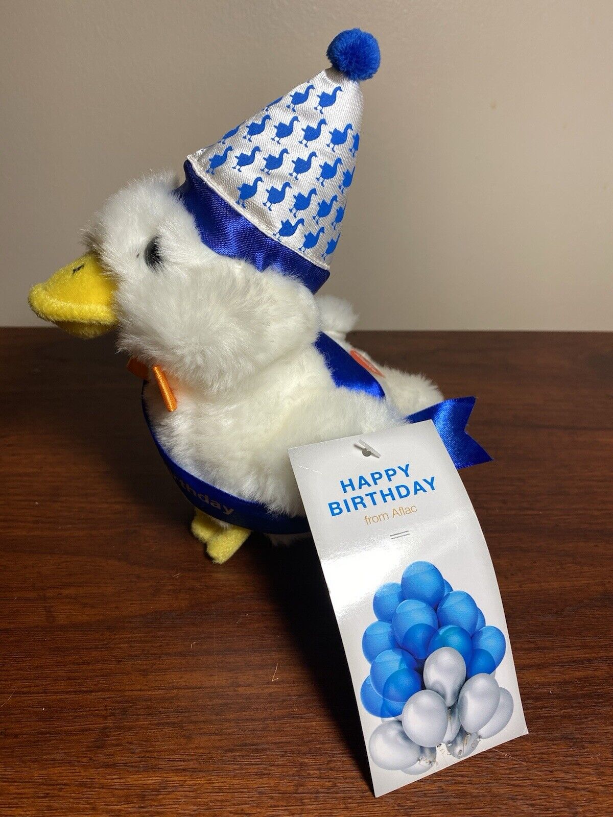 AFLAC Duck Happy Birthday Plush with hat sash bowtie NEW with tags B-Day WORKS