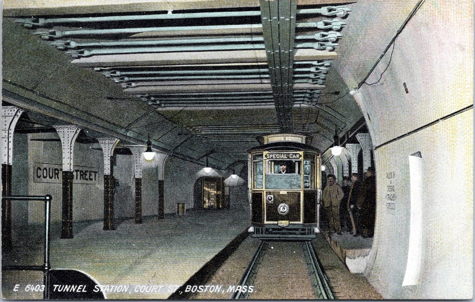 Court Street Station, East Boston Tunnel, Massachusetts- d/b Postcard c1907-1915