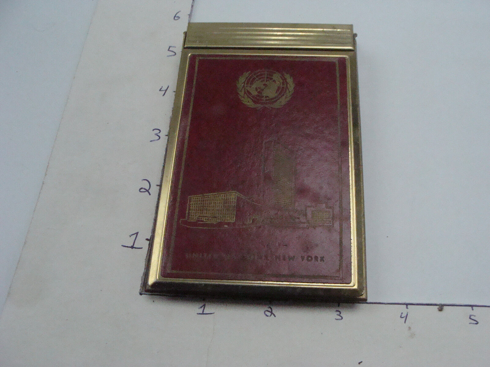 original 1961 UNITED NATIONS New York covered pad -- cool