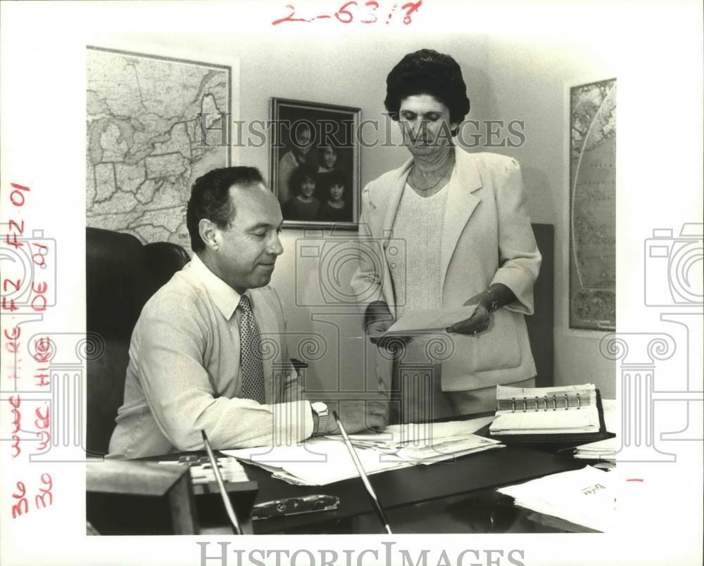 1986 Press Photo Baker Sales, Inc. - Robert Baker and Gloria Venezia