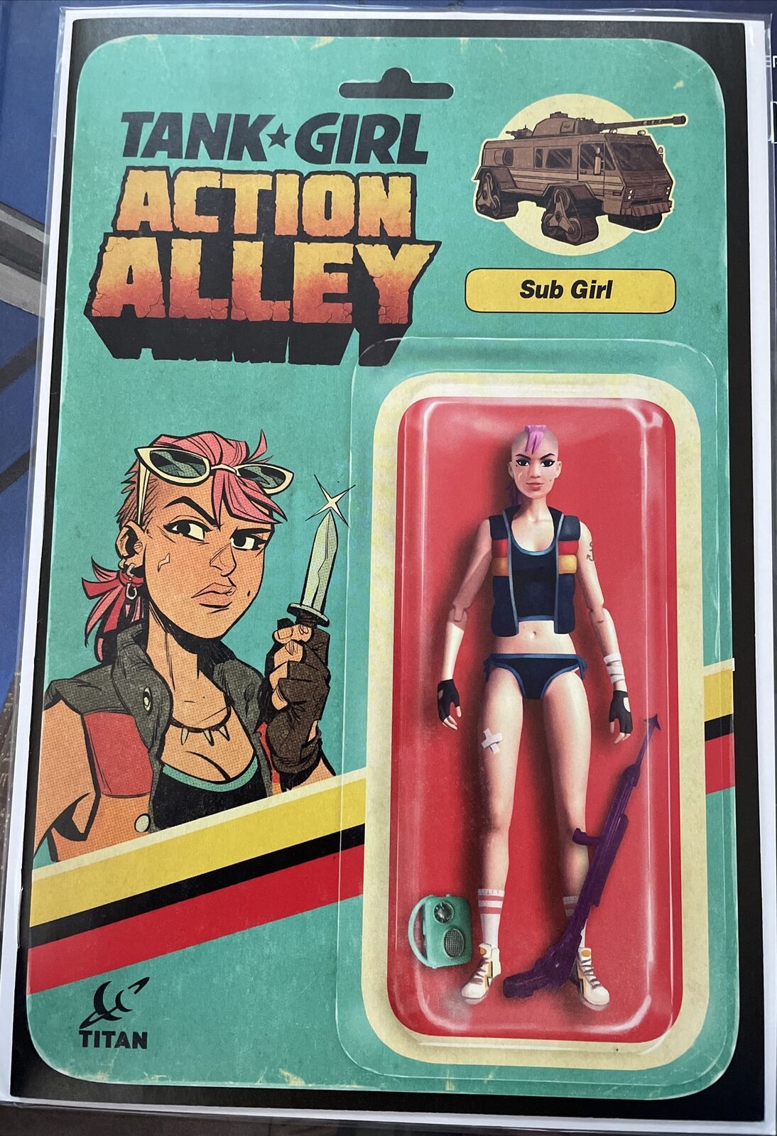 TANK GIRL #4 Action Alley #4 Cover B Action Figure Variant 2019 Titan Comics